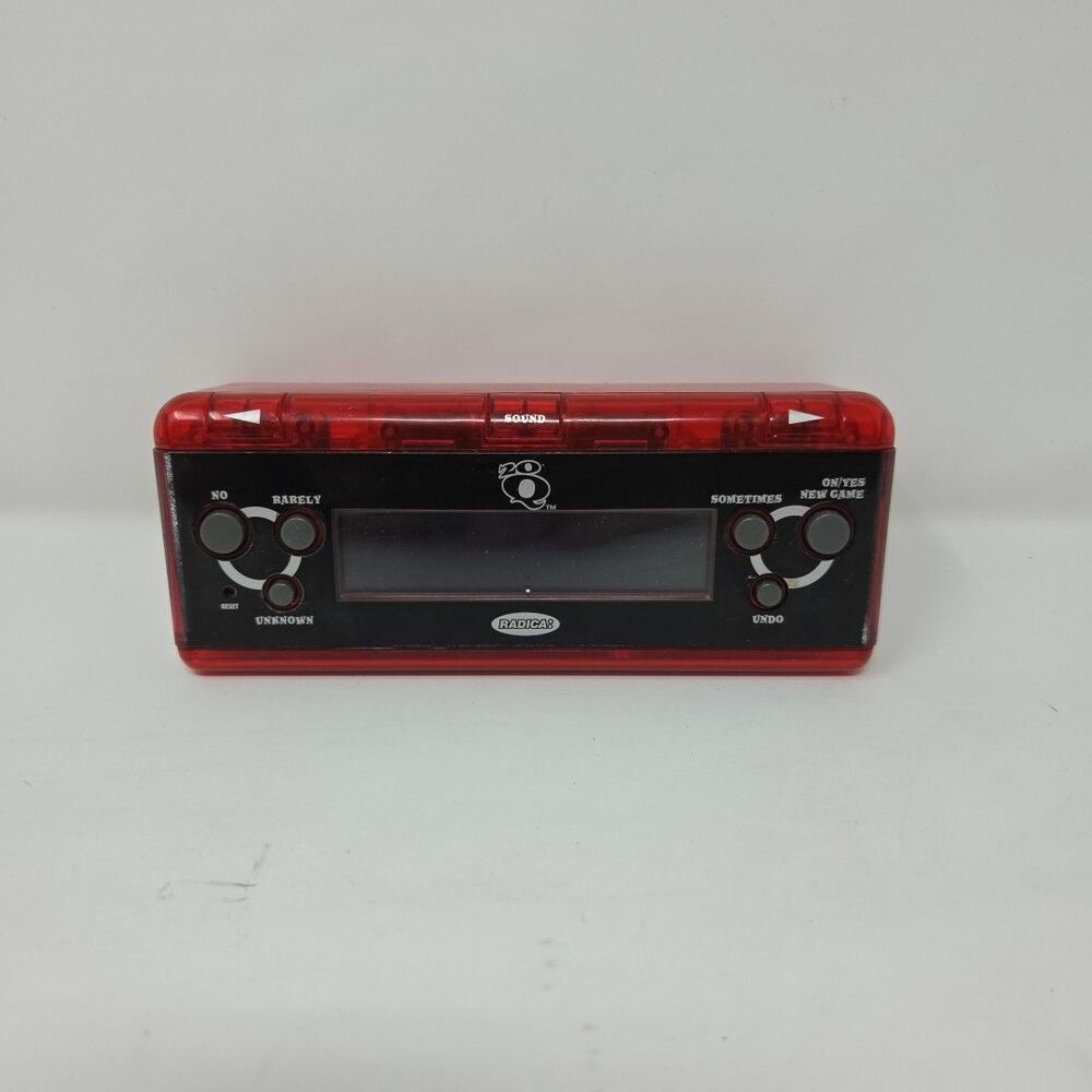 Radica Electronic Hand Held Game - Radica Big Screen 20Q Deluxe Red -TESTED WORK